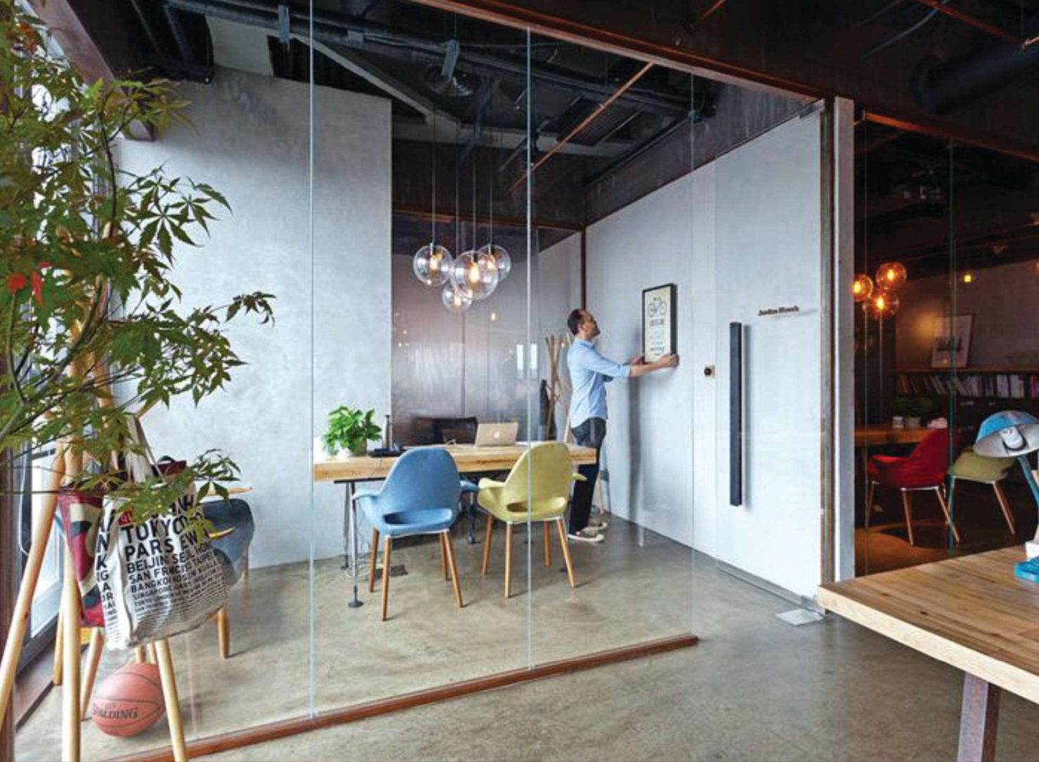 Leo Architect New Office